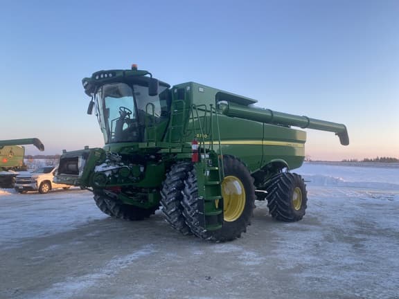 Image of John Deere S780 equipment image 3