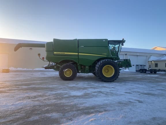 Image of John Deere S780 equipment image 4