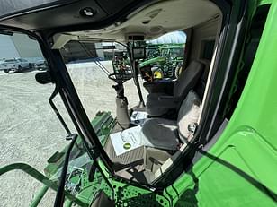 Main image John Deere S780 30