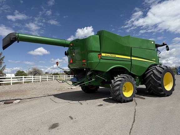 Image of John Deere S780 equipment image 4