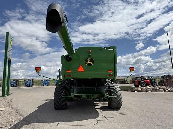 Image of John Deere S780 equipment image 3
