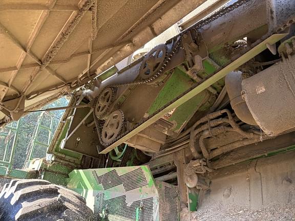 Image of John Deere S780 equipment image 3