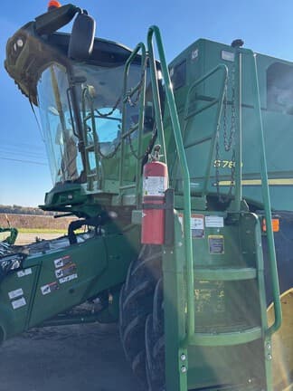 Image of John Deere S780 Primary image