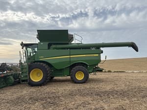 2018 John Deere S780 Image