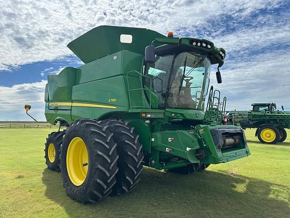 Image of John Deere S780 Primary image