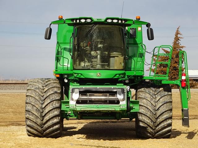 Image of John Deere S780 equipment image 3