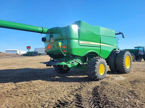 Image of John Deere S780 equipment image 3