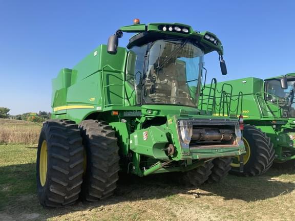 Image of John Deere S780 equipment image 2