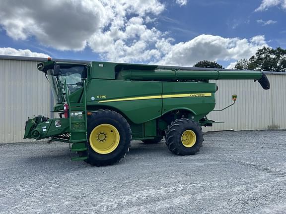 Image of John Deere S780 equipment image 2