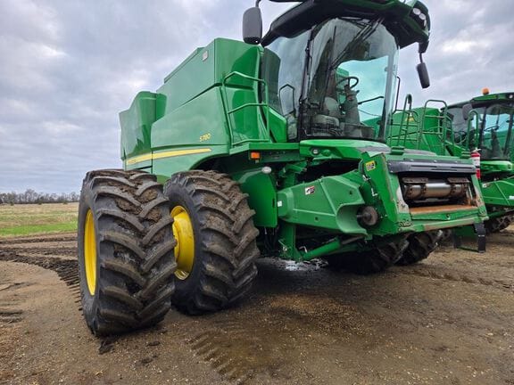 2018 John Deere S780 Equipment Image0