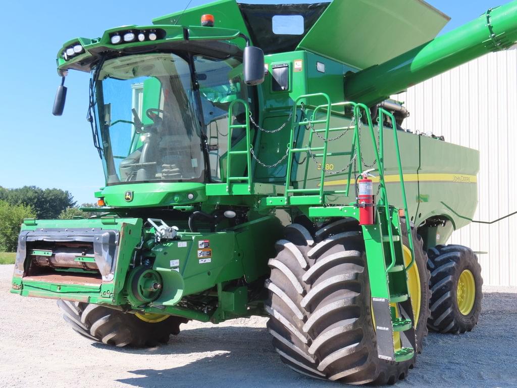 Image of John Deere S780 Primary image