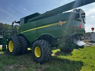 Main image John Deere S780 5