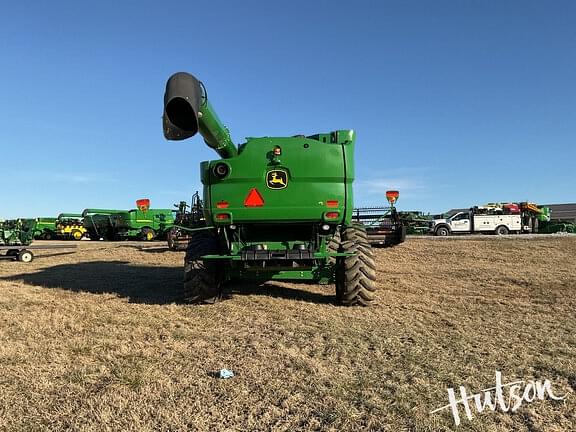 Image of John Deere S780 equipment image 4