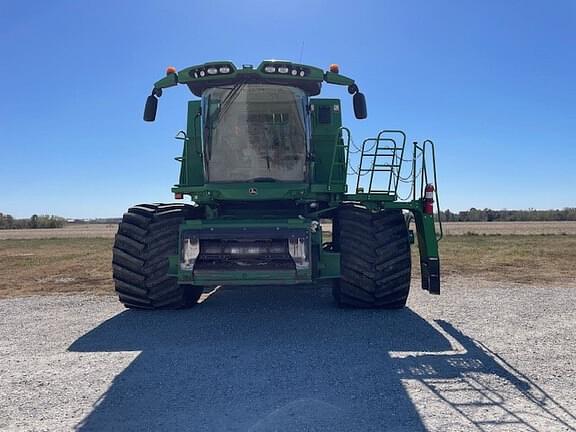 Image of John Deere S780 equipment image 4