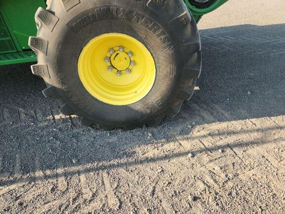 Image of John Deere S780 equipment image 3