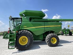 Main image John Deere S780 1