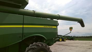 Main image John Deere S780 21