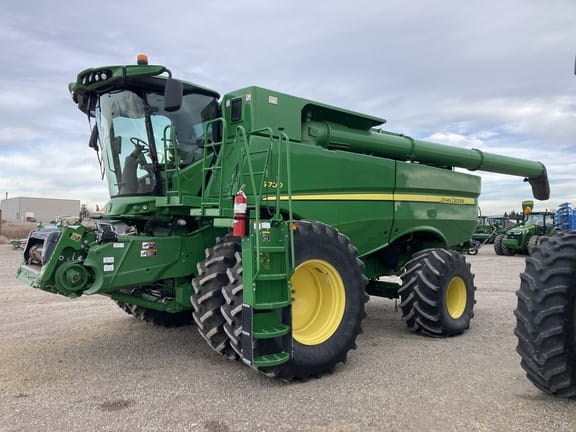Main image John Deere S780