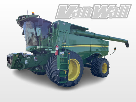 Image of John Deere S780 Primary image