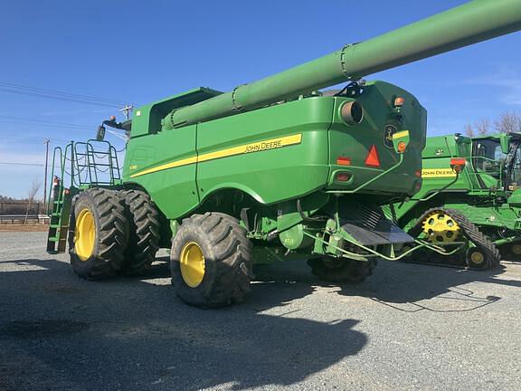 Image of John Deere S780 equipment image 1