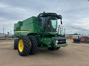 2018 John Deere S780 Image