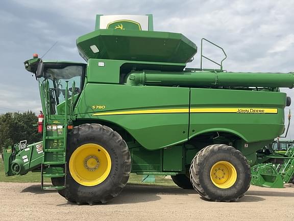 Image of John Deere S780 Primary image