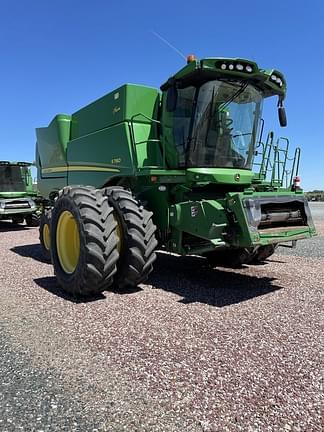 Image of John Deere S780 equipment image 1