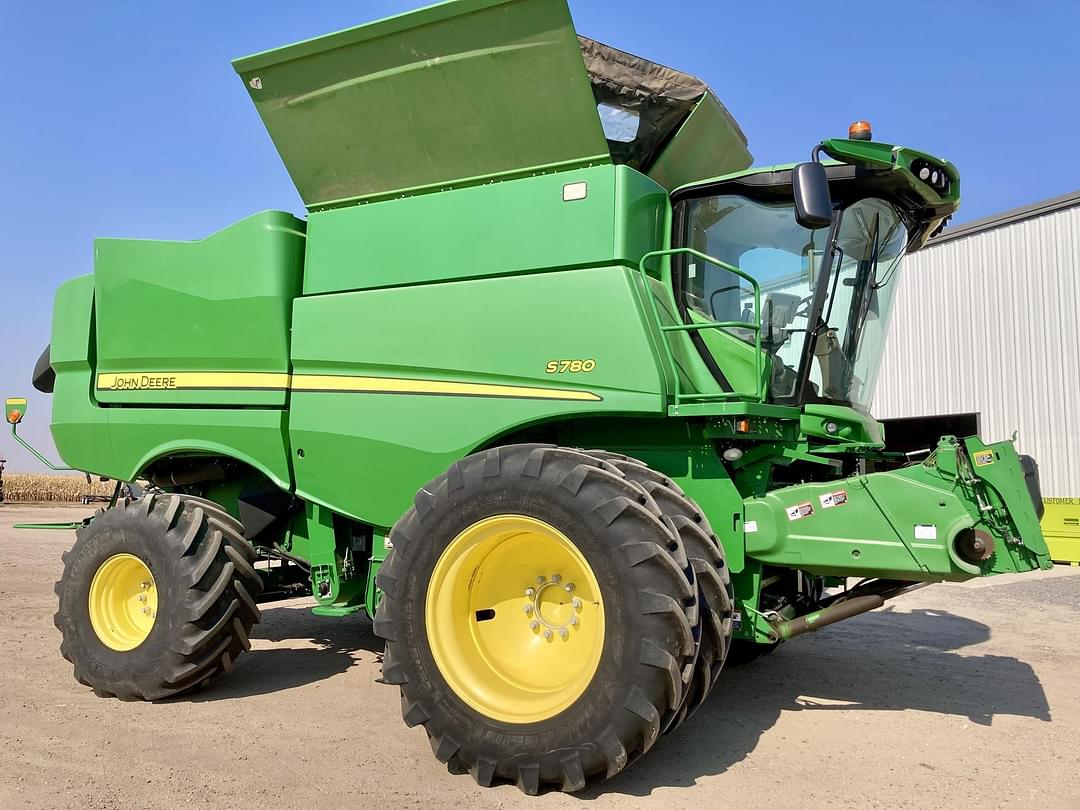 Image of John Deere S780 Primary image