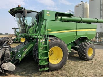 Main image John Deere S780