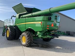 Main image John Deere S780 4