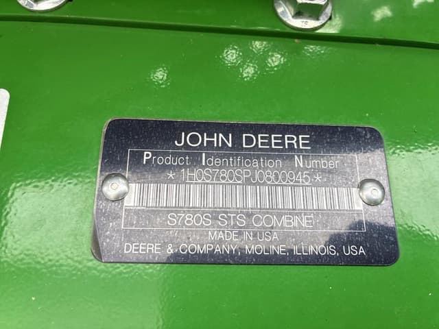 Image of John Deere S780 equipment image 1