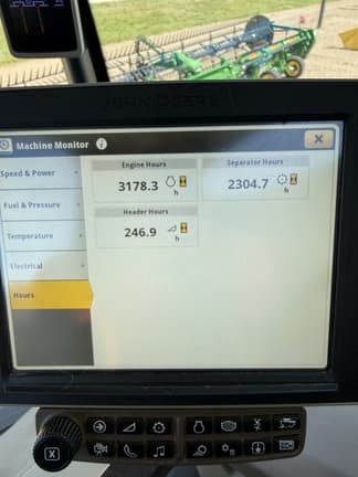 Image of John Deere S780 equipment image 3