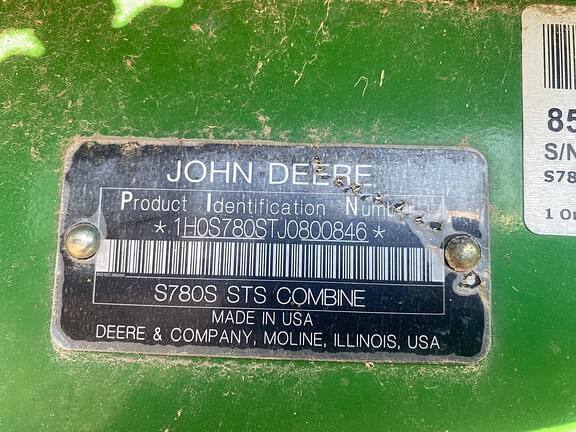 Image of John Deere S780 equipment image 1