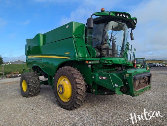 2018 John Deere S780 Equipment Image0