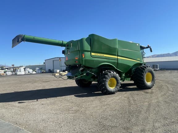 Image of John Deere S780 equipment image 4