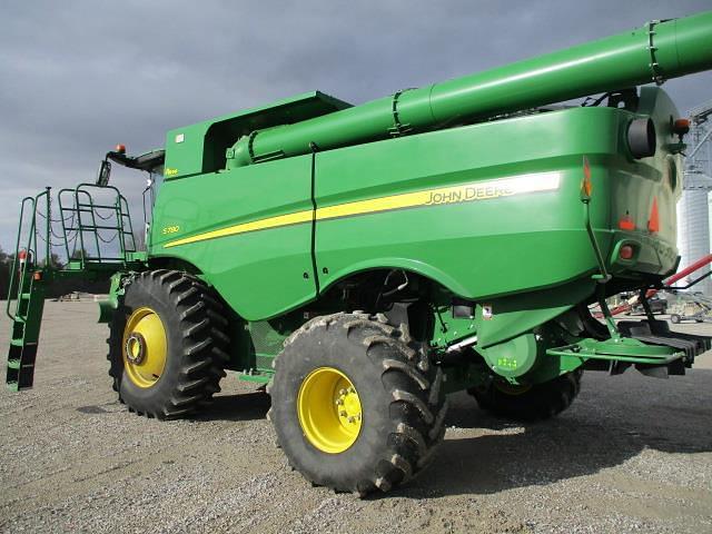 Image of John Deere S780 equipment image 4