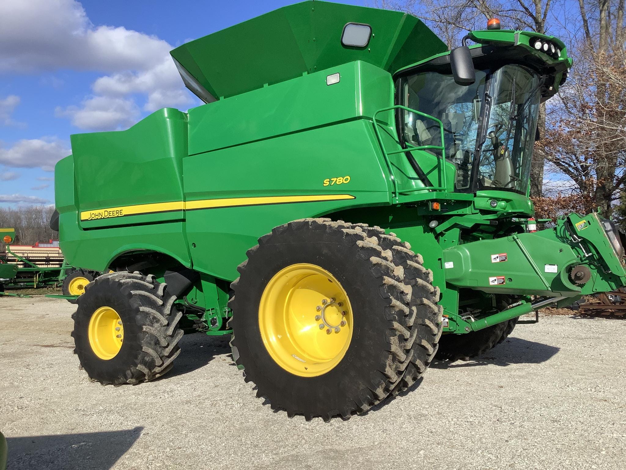 Main image John Deere S780