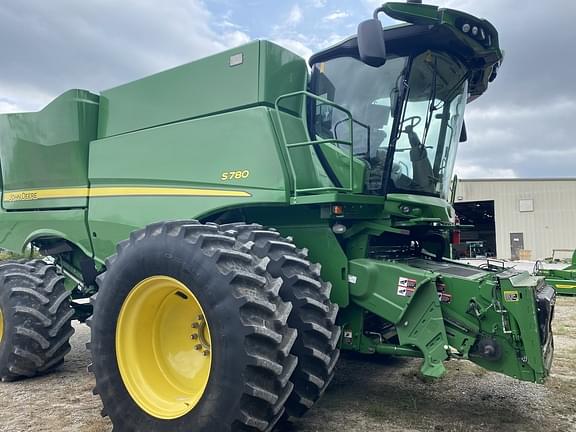 2018 John Deere S780 Equipment Image0