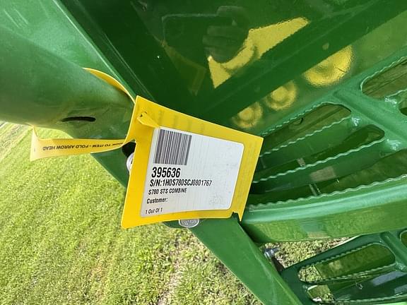 Image of John Deere S780 equipment image 4