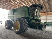 Thumbnail image John Deere S780 1