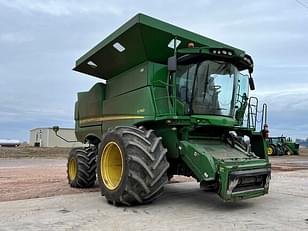 Main image John Deere S780 6