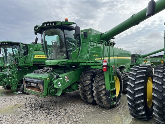Main image John Deere S780