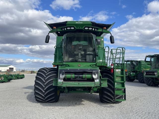 Image of John Deere S780 equipment image 3