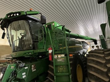 Main image John Deere S780