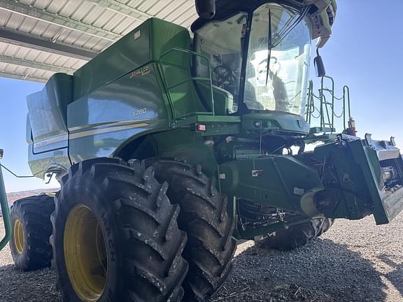 Image of John Deere S780 equipment image 2