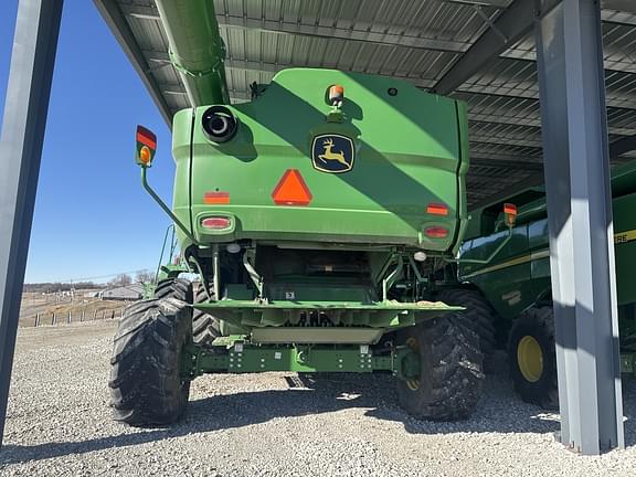 Image of John Deere S780 equipment image 4