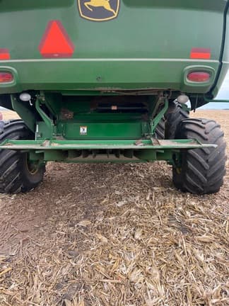 Image of John Deere S780 equipment image 4