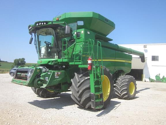 Image of John Deere S780 Primary image