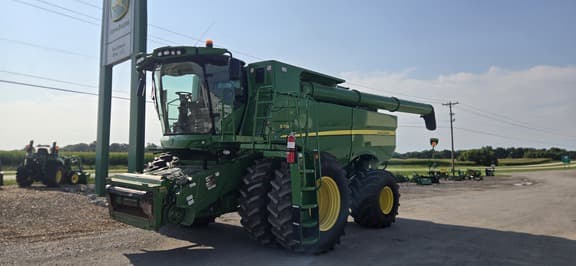 Image of John Deere S780 Primary image