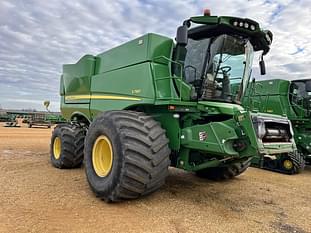 2018 John Deere S780 Equipment Image0